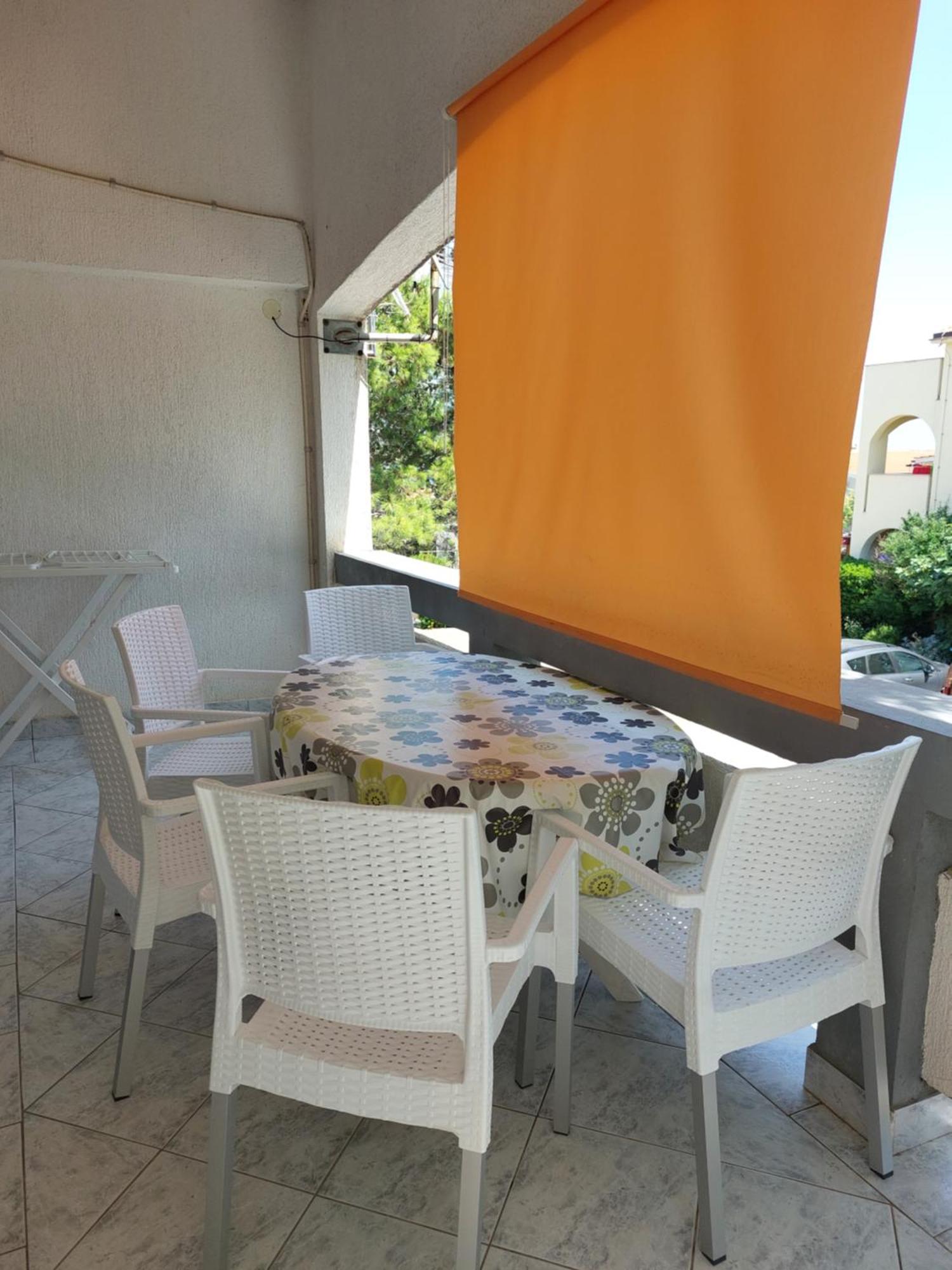 Apartman Nardi Vir Exterior photo